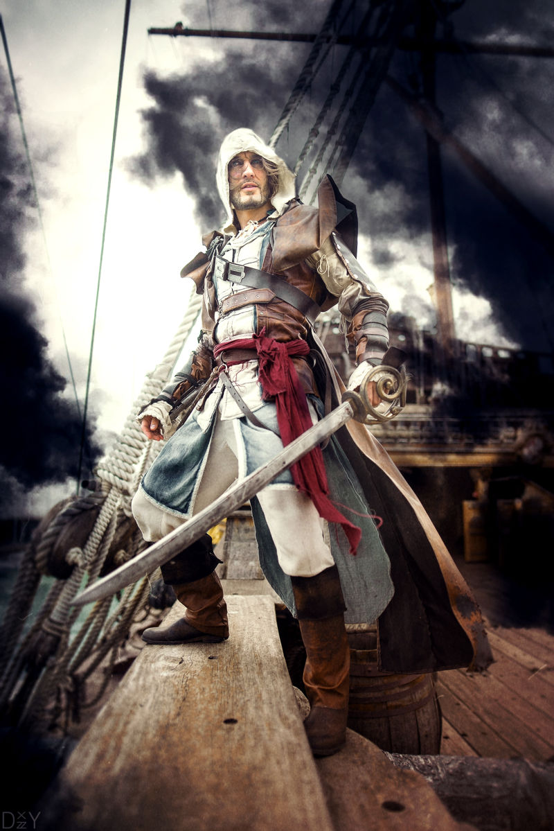 Cosplay by Leon Chiro | Photo by Dizzy